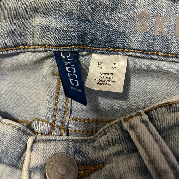 Men’s Denim Biker Jeans - Picture 8 of 10